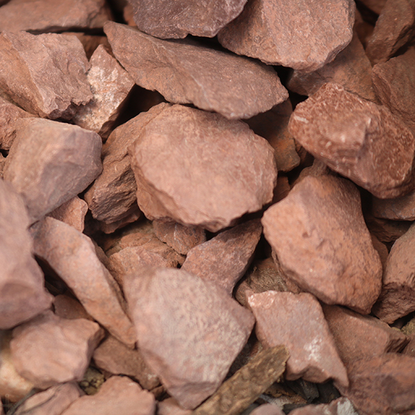 Bulk Stone - 3/4 in&nbsp;Red Stone Bulk - 1 Scoop (3/4 cu. yd)